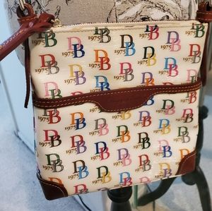 Dooney & Bourke Purse